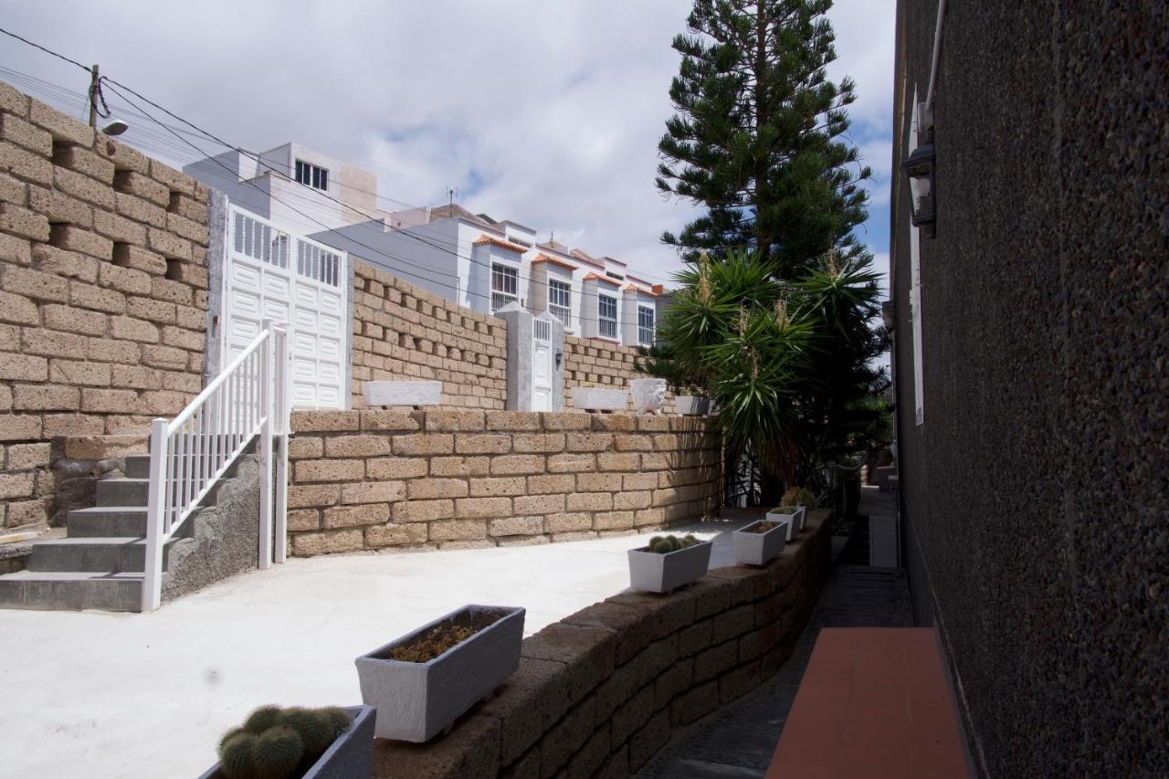 Las Eras Nest Hostel Exterior photo